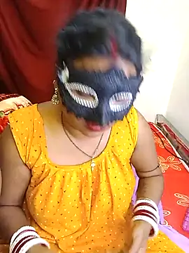 Love-Birds2's cam snapshot