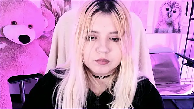 DiaAngell's cam snapshot