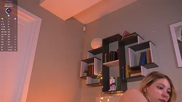 MiaBanger live sex cam