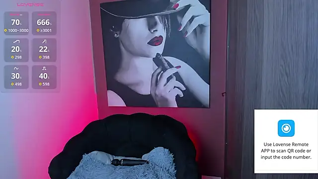 QueenOfHaze live sex cam