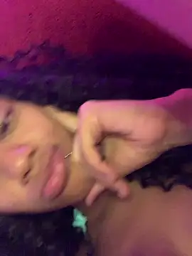 Cammgirlmii live sex cam