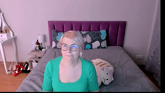 sabrinamacmarren's cam snapshot