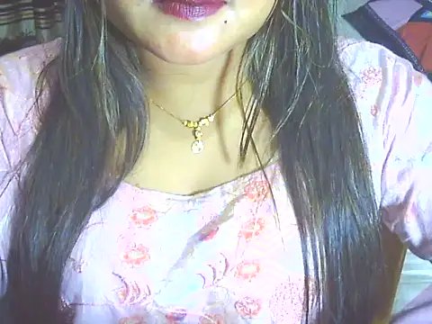 Nusrat_Faria07's cam snapshot