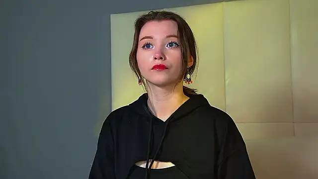 KeiraAsti's cam snapshot