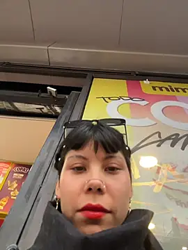 EemaHaruki live sex cam