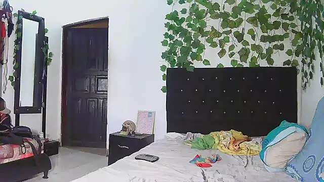 caribbeanlover1 live sex cam