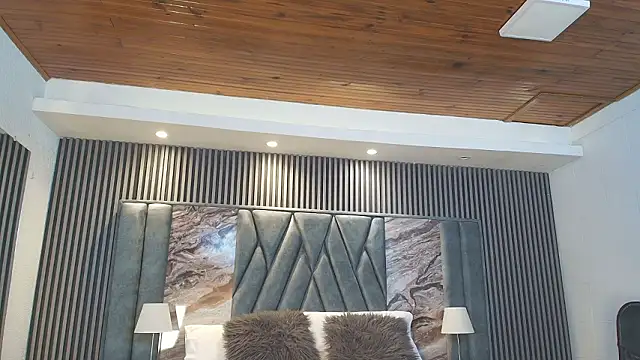 Michael_blue live sex cam