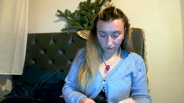 SusanCurt's cam snapshot