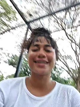 _kimberlly's cam snapshot