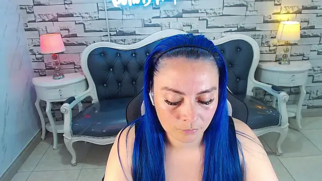 Bluemia_a's cam snapshot