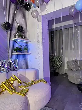 KirstieVegas live sex cam