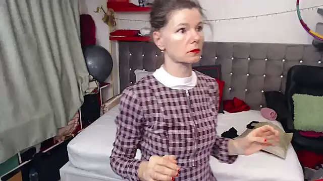 kellyterapy's cam snapshot