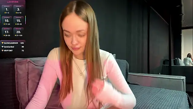 SecretGerl_baby2007's cam snapshot