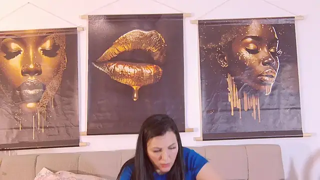 ReiyaRey's cam snapshot