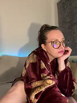 FemDom_RubyKnightXXO live sex cam