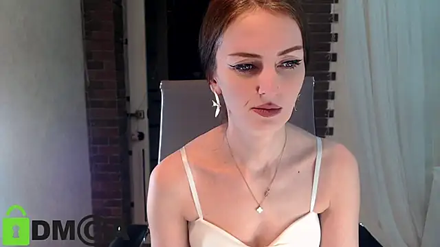 ms_kelarini's cam snapshot