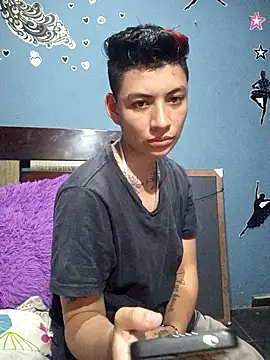 odeli_tomboy's cam snapshot