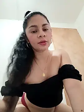 luna_pinky's cam snapshot