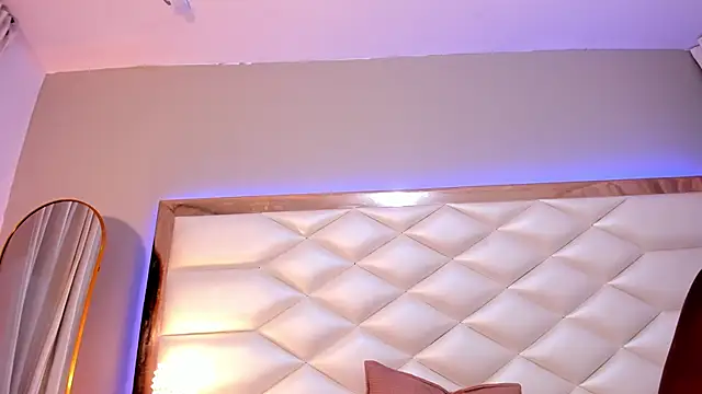 KeishaConie's cam snapshot