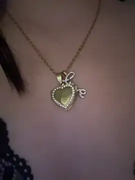 _Queen_love2's cam snapshot