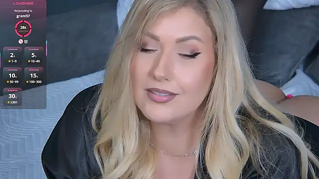 OndinaNoire's cam snapshot