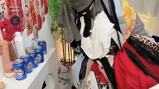 NEWONETO's cam snapshot