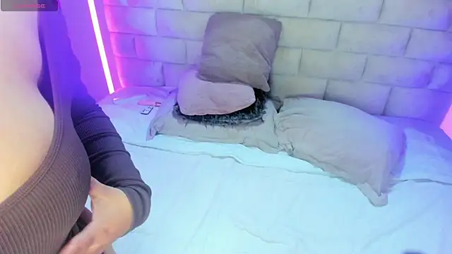 DulceJones's cam snapshot