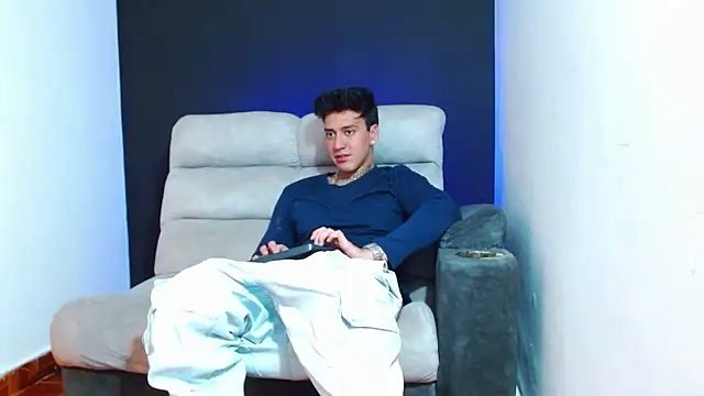 JUSTIN_FULLER1's cam snapshot