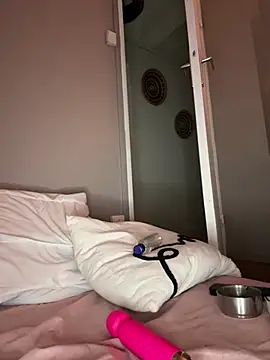 Miss-Passion27's cam snapshot