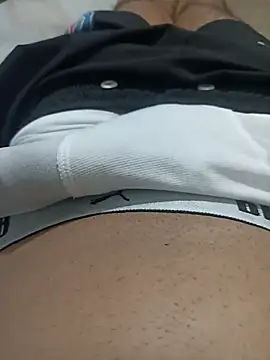 comobucetinhas live sex cam