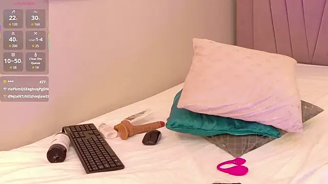 meli_peach1's cam snapshot