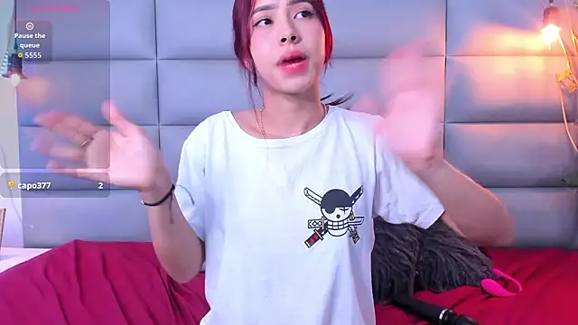 miss-liz-'s cam snapshot