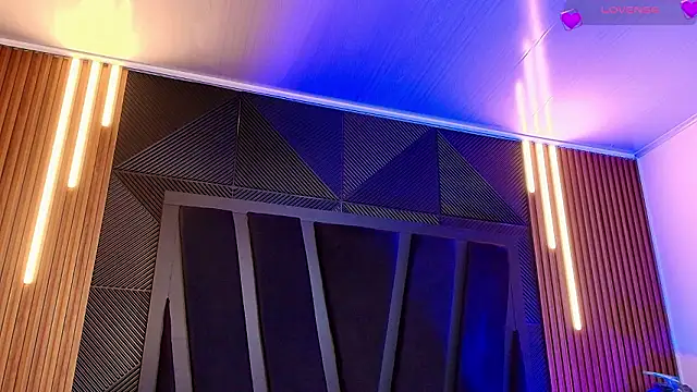 zoe_martins_'s cam snapshot