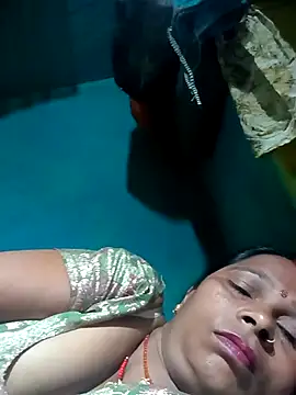 Rt_shreya's cam snapshot