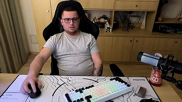 kevinnlovelly's cam snapshot