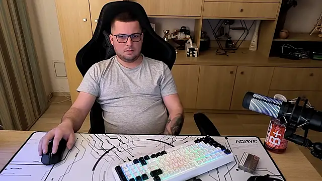 kevinnlovelly's cam snapshot