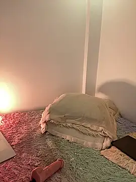 Twyla_Thar's cam snapshot