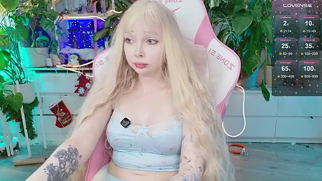 cutelittlepuff's cam snapshot