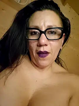 Lolytamilf live sex cam