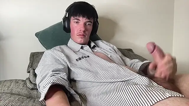 NovaTwinkx live sex cam