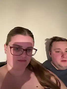 CurvyPaar2 live sex cam