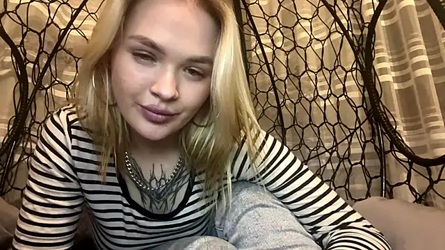 MichaelaStruckhoff's cam snapshot