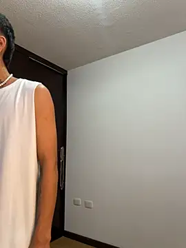 Lukas_strong's cam snapshot