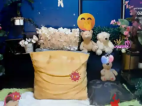 Hot_queen57 live sex cam