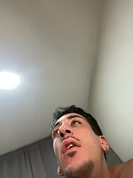 ANGELPRIVVT's cam snapshot