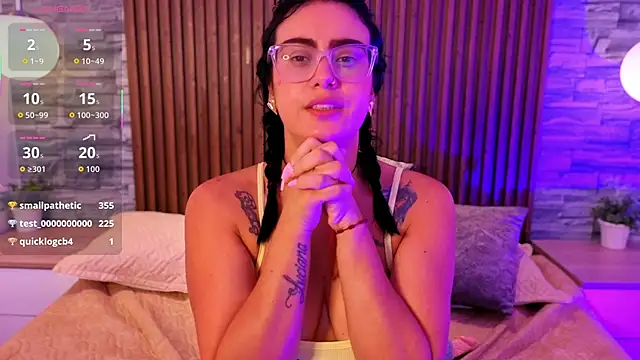 vicky_grey's cam snapshot