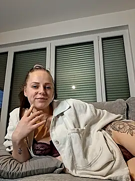 Larifari0406's cam snapshot