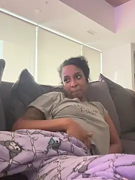 Your_Paris's cam snapshot