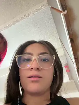 Alyha_Cortes's cam snapshot