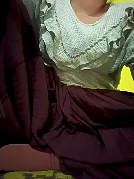 Deeksha-1996's cam snapshot